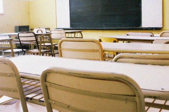 Alumnos sin clases por el estado de las escuelas