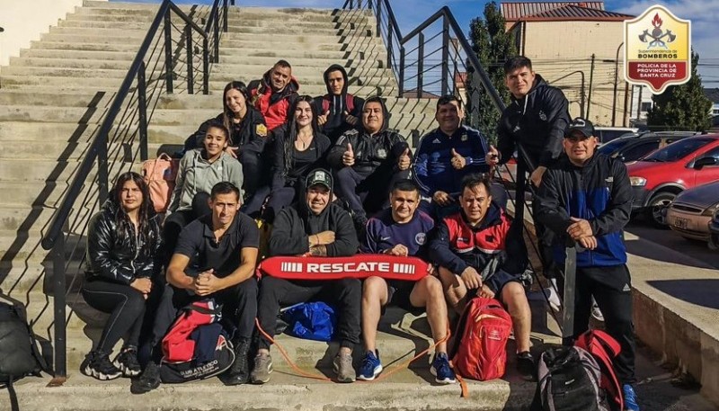 Bomberos se capacita en temática acuática 