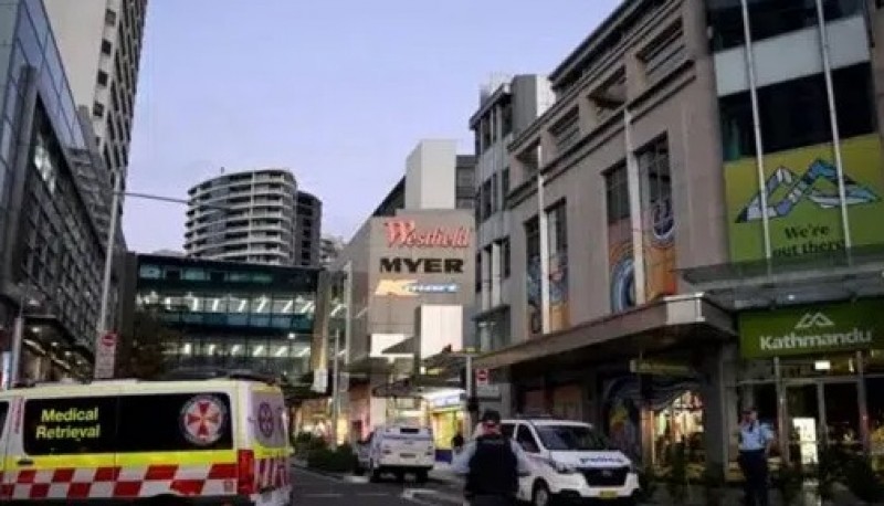 Al menos seis muertos por un ataque a puñaladas en un shopping de Sídney