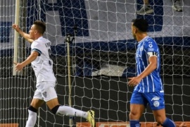 Vélez eliminó a Godoy Cruz en un final electrizante