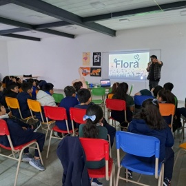 Charla sobre atractivos turísticos, flora y fauna