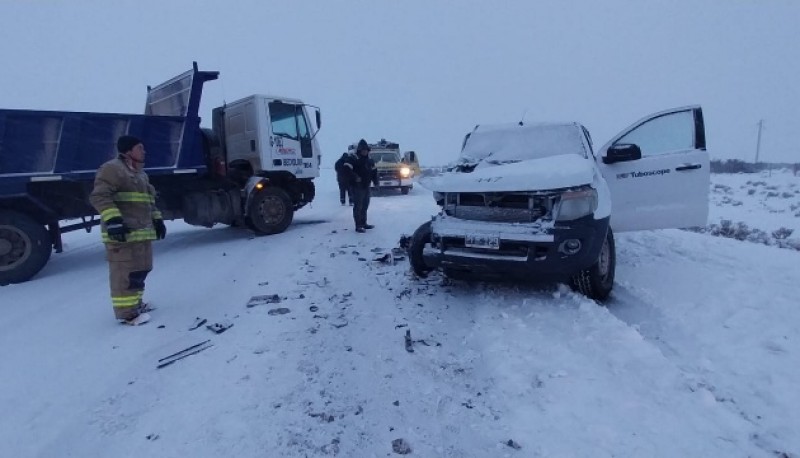 La nieve y escarcha produjeron incidentes viales en Koluel Kaike 