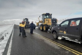 Plan Invernal: Intensos trabajos para despejar las rutas de Santa Cruz