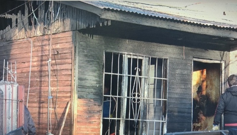 Incendio consumió una vivienda