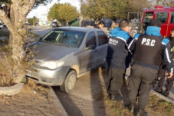 Colisión sin heridos, dejó daños materiales