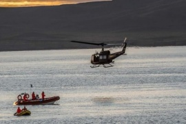 Bomberos realizaron prácticas acuáticas