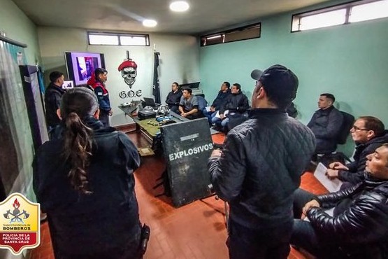 Bomberos brindó capacitación al Grupo Operaciones Especiales 