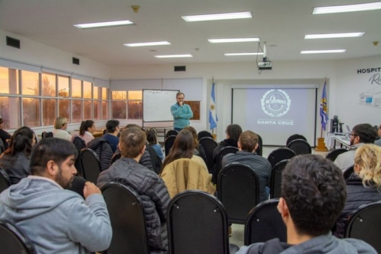 Capacitación para el personal del Hospital Regional Río Gallegos.