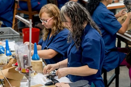 El FMI exhorta a incorporar más mujeres al trabajo por el envejecimiento de la población