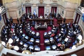 Senadores recibirán otro aumento y pasarán a cobrar 8 millones de pesos por mes