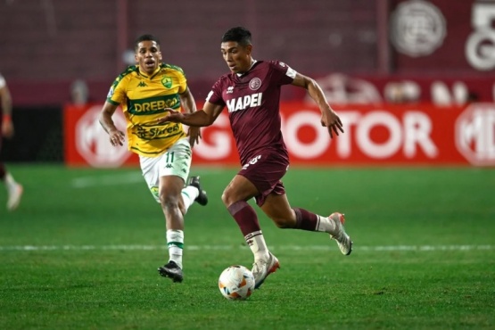 Lanús perdió el invicto ante Cuiabá pero está en los octavos de final