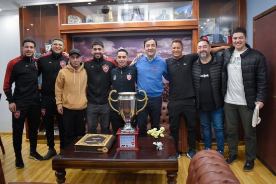 Grasso recibió a Escorpión Fc, campeón de la Liga de Fútbol Sur