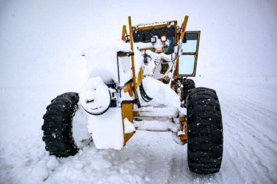 Más de 2.500 km de rutas afectados por la nieve