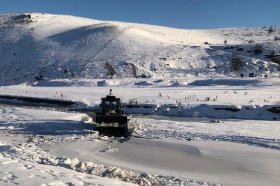 Se congeló el río Turbio e intensifican trabajos para recuperar niveles de la cisterna