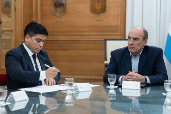 Encuentro entre el gobernador Claudio Vidal y el jefe de gabinete Guillermo Francos.