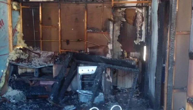 Incendio accidental consumió una vivienda 