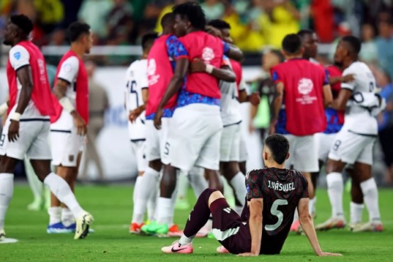 Ecuador pasó de ronda con el empate con México, que quedó afuera