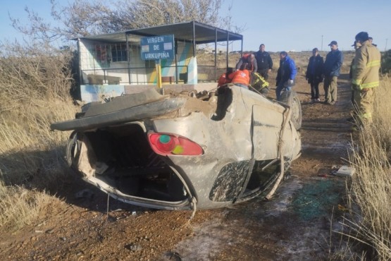 Un hombre resultó herido tras volcar