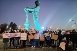 "Son chicos con discapacidad que tienen que tener clases, el daño que le hacen es irremediable"