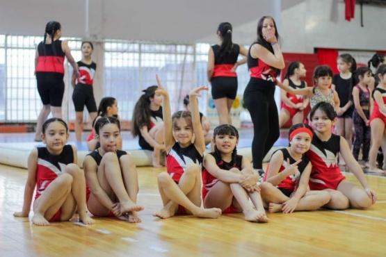 Primer encuentro de gimnasia artística en el Rocha