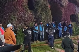 Murió un hincha de la Selección al caer de un cartel en la zona del Obelisco