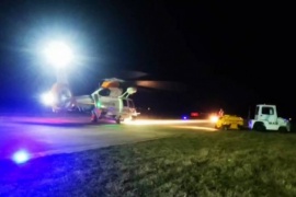 Prefectura aeroevacuó a tripulante que se ahogó en una embarcación y busca a dos desaparecidos