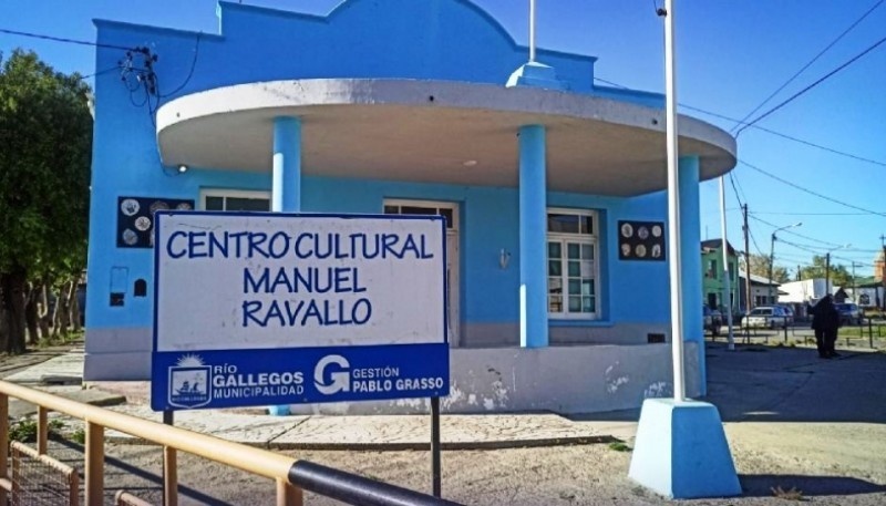 Kermese Cultural en el Centro Cultural Ravallo de Río Gallegos