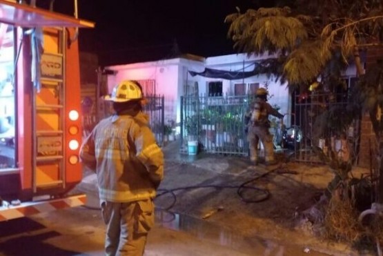 Murió una persona al incendiarse un colchón que estaba al lado de un calefactor