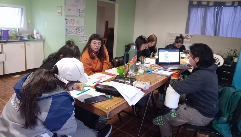 Jóvenes en la sede Natividad 