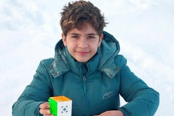 Ulises Romero participará del Sudamericano de Cubos Rubiks 