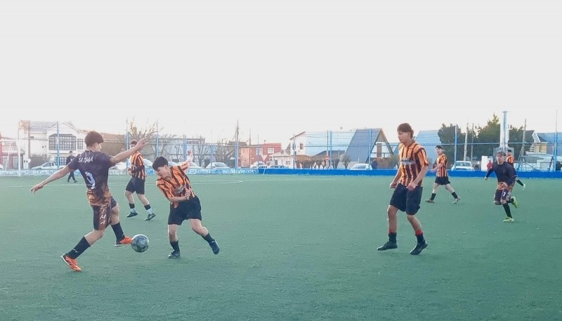 En la Pino, la pelota sigue rodando. (Foto: CG)