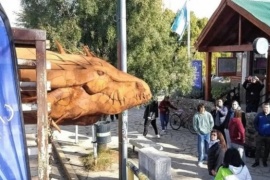 Un impresionante dragón se suma a los atractivos turísticos chubutenses