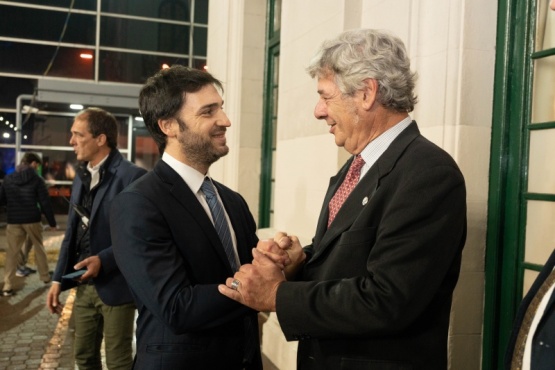 El gobernador de Chubut, Ignacio Torres, se reunió con el presidente de la Sociedad Rural Argentina, Nicolás Pino.