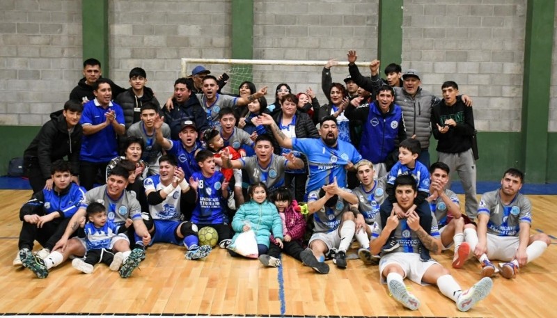 El equipo de Agüero fue un justo ganador. (Foto: Mauro Gogol)