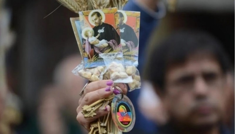 La fiesta de san Cayetano es celebrada por la Iglesia católica el 7 de agosto.