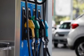 Este jueves volverán a subir los combustibles