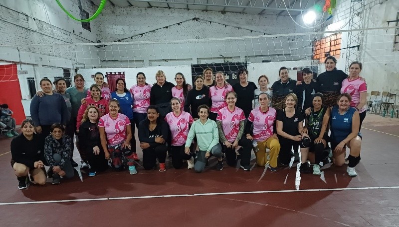 Ayer el equipo sanjulianense aprovechó para jugar un par de amistosos. (Foto: Cedefys)