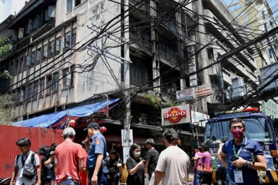 Once muertos por un incendio que afectó un edificio en Manila