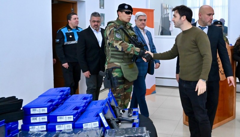 Histórica inversión en equipamiento para la Policía del Chubut