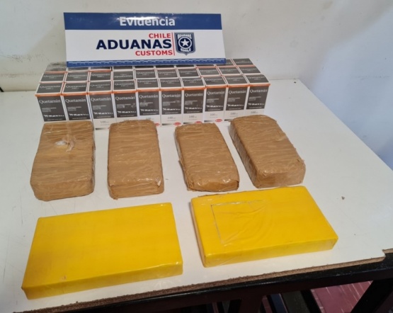 Aduana incauta casi 8 kilos de cocaína y pasta base y 30 frascos de ketamina