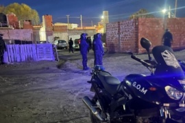 Tras una persecución logran capturan a una pareja que chocó a una moto