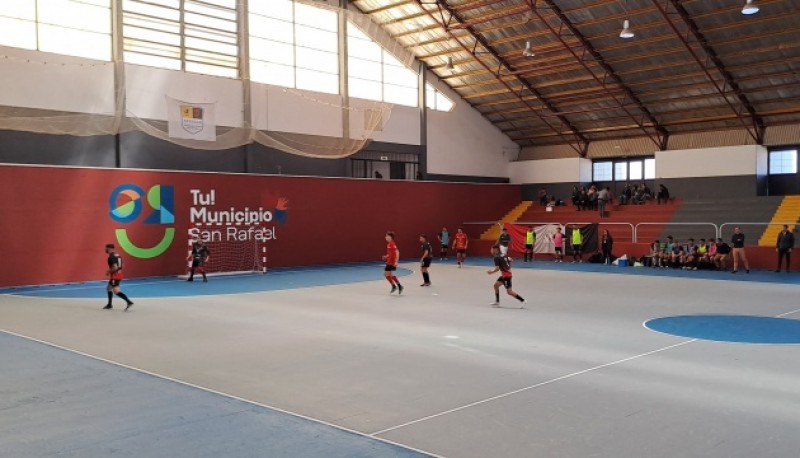 En el Polideportivo Municipal se están jugando algunos partidos. 