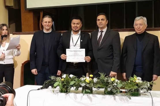 Lic. Matías Hernández, Presidente del Colegio de Trabajadores de Higiene y Seguridad de Santa Cruz en el foro.