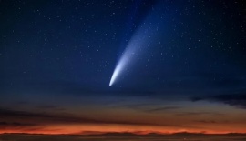 El "Cometa del siglo" se acerca a la Tierra