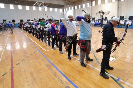 Más de 200 arqueros estuvieron participando en este certamen. (Foto: Aero Club RC)