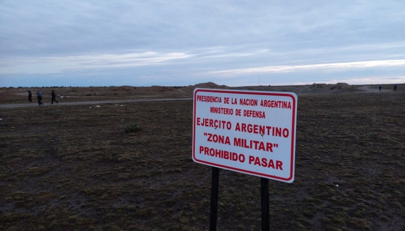 Allanamiento en el predio del Ejército Argentino. (CG)