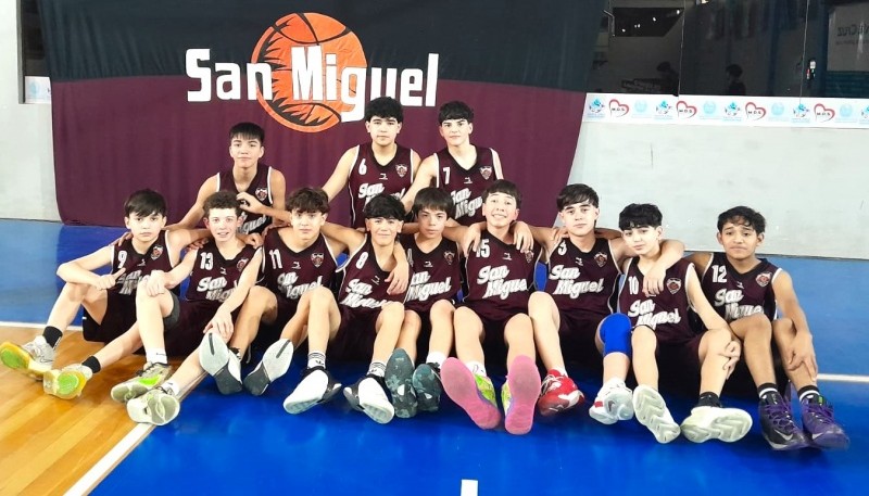 Los U-13 del Santo son líderes en su categoría. (Foto: CBSM)  