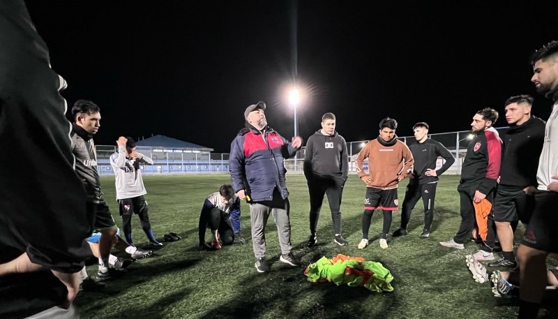 Ayer, el Alacrán tuvo su última practica formal de fútbol. (Foto: Una Pasión RG)