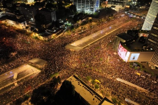 Masiva manifestación en Tel Aviv en reclamo de un alto el fuego en Gaza