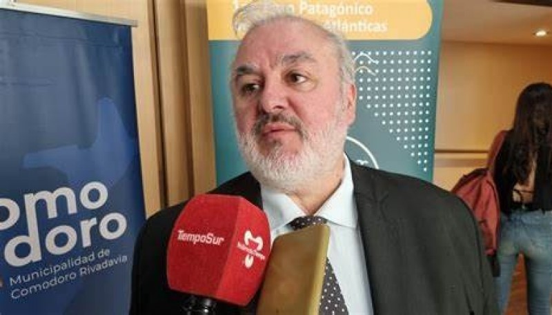 Politólogo Rubén Zárate.